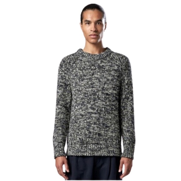 🆕 EXPRESS Men’s textured crewneck sweater size medium - Picture 1 of 7